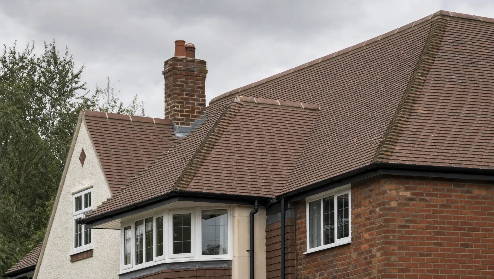 Well-maintained tiled roof on a Worcestershire family home